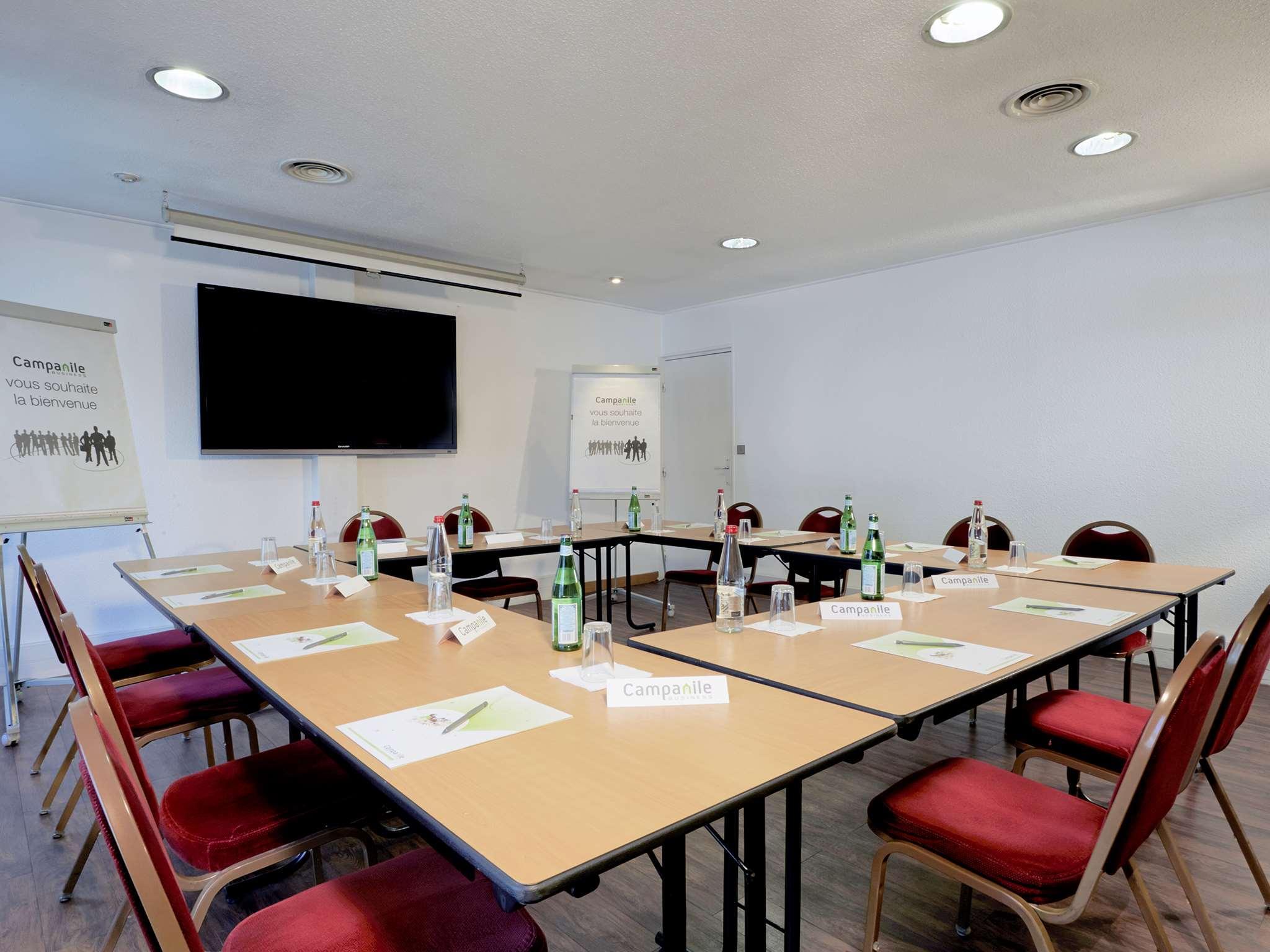 Campanile Limoges Nord Hotel Екстериор снимка