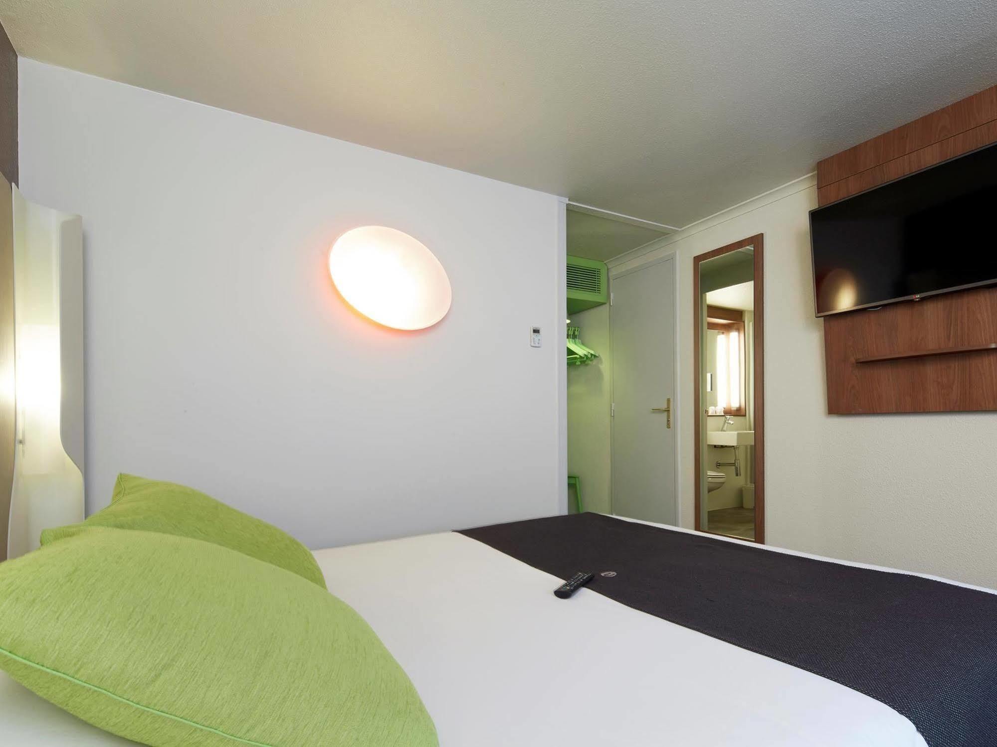 Campanile Limoges Nord Hotel Екстериор снимка